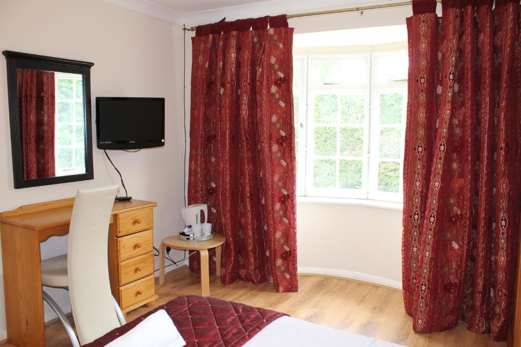 Remarc Guest House Takeley Номер фото